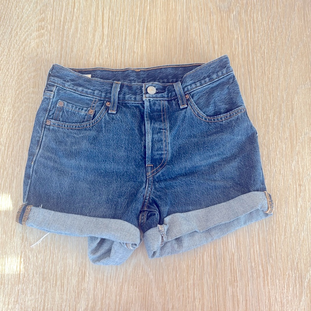 Levi’s 501 cuffed Denim Shorts
